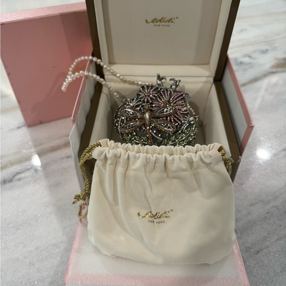 Edidi of New York crystal dragonfly embellished handbag - Picture 2 of 6
